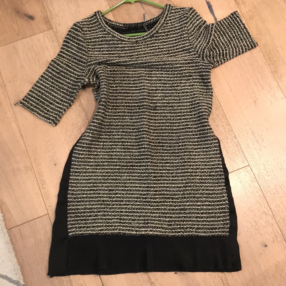Dress (tweed material) 👗 in great condition